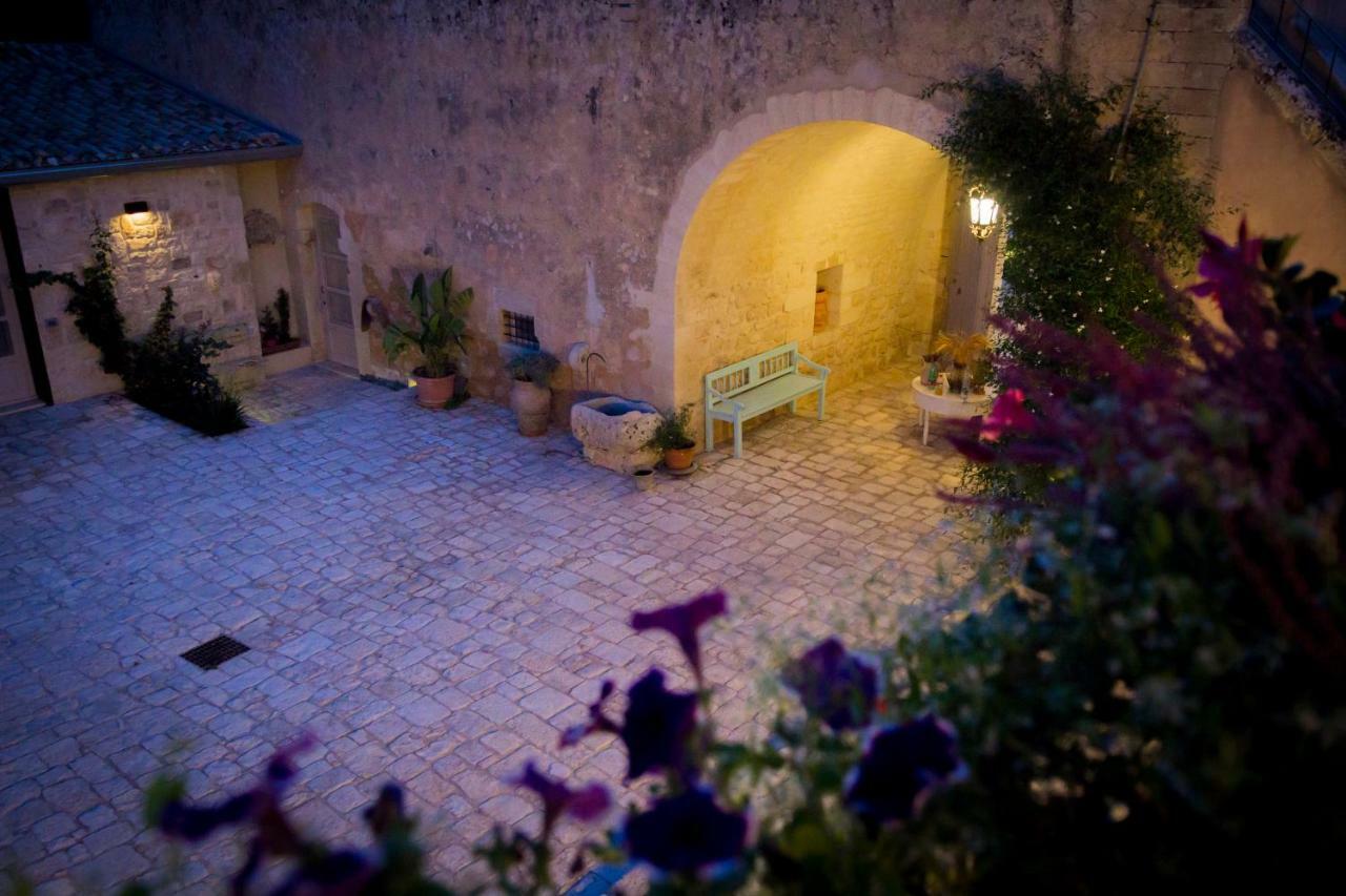 Terre Di Cavalusi Relais Guest House Donnafugata Luaran gambar