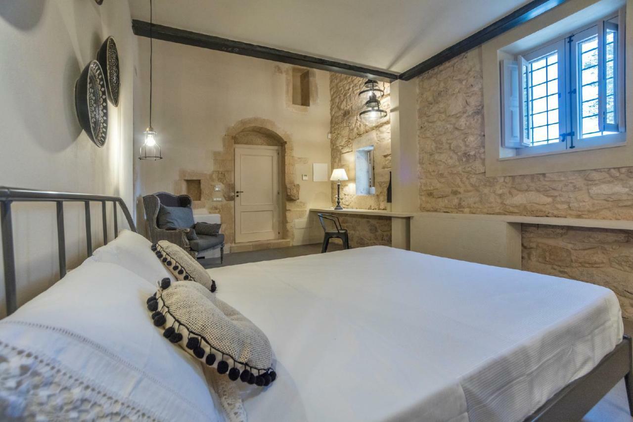 Terre Di Cavalusi Relais Guest House Donnafugata Luaran gambar