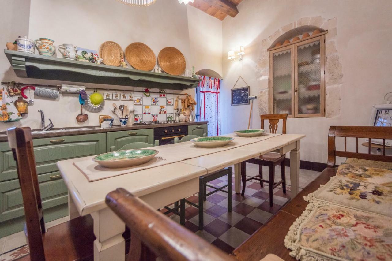 Terre Di Cavalusi Relais Guest House Donnafugata Luaran gambar